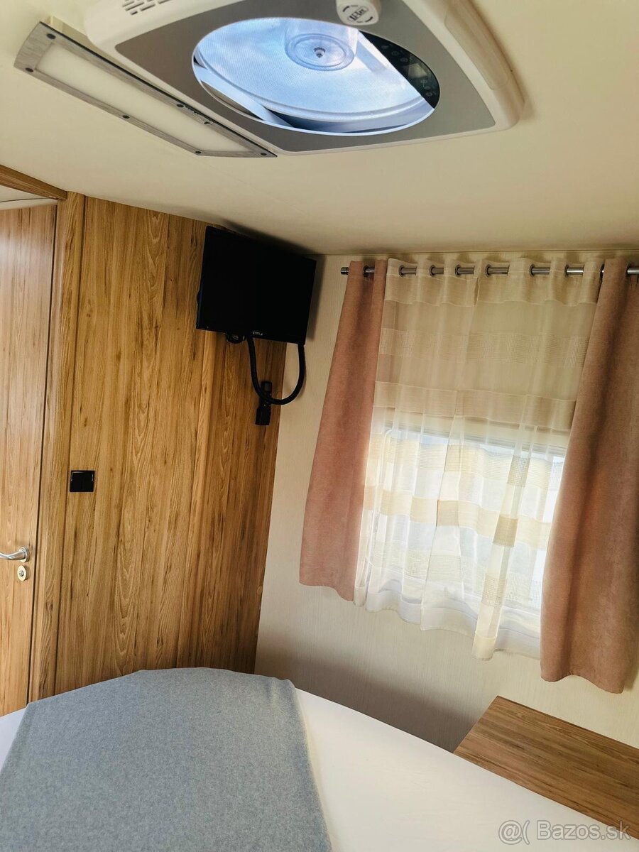 Karavan Bavaria polointegral Fiat - 20