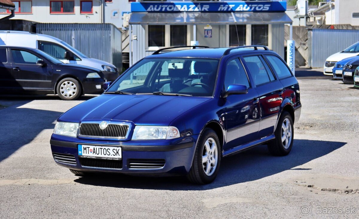 Škoda Octavia Combi 1.6i TOUR - 20
