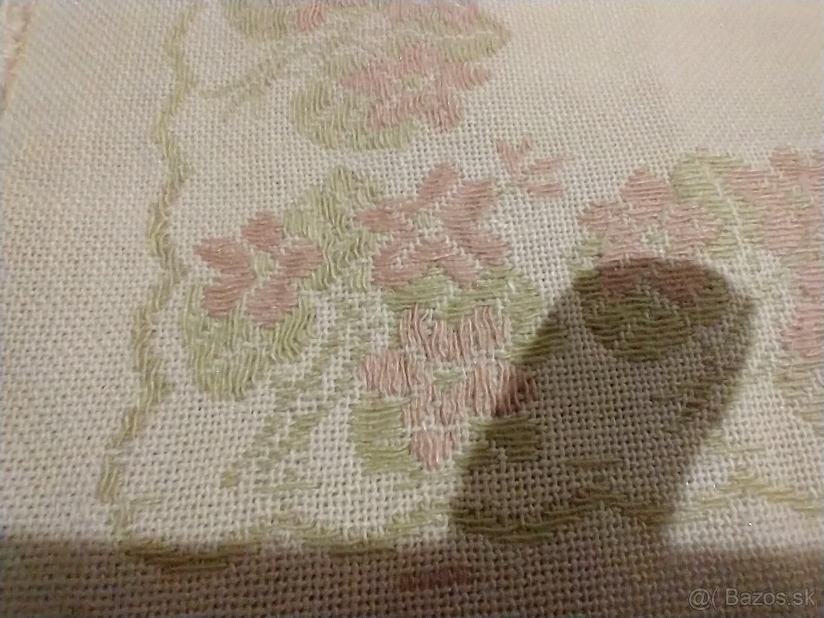 Retro ľudové obrusy - 20