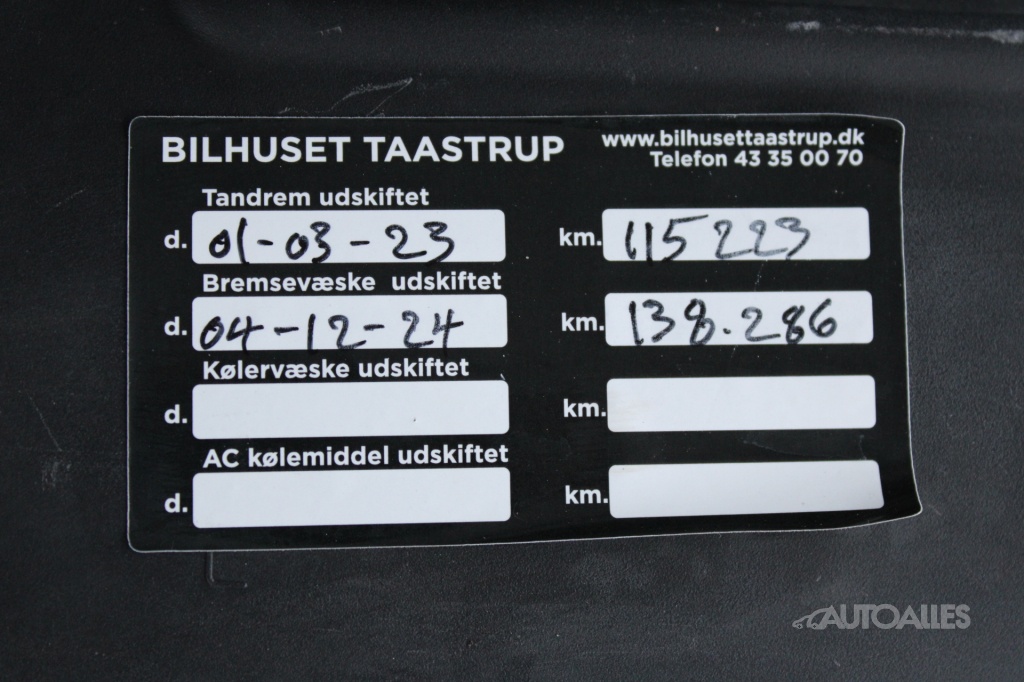 Peugeot 308 1,2 i PURETECH 96 kW STYLE - 20