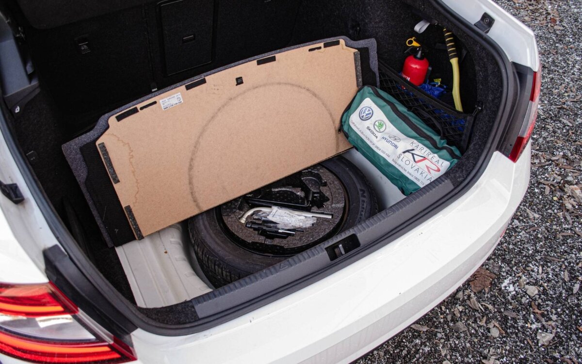 Skoda Octavia 3 2.0 TDI Sedan - 20