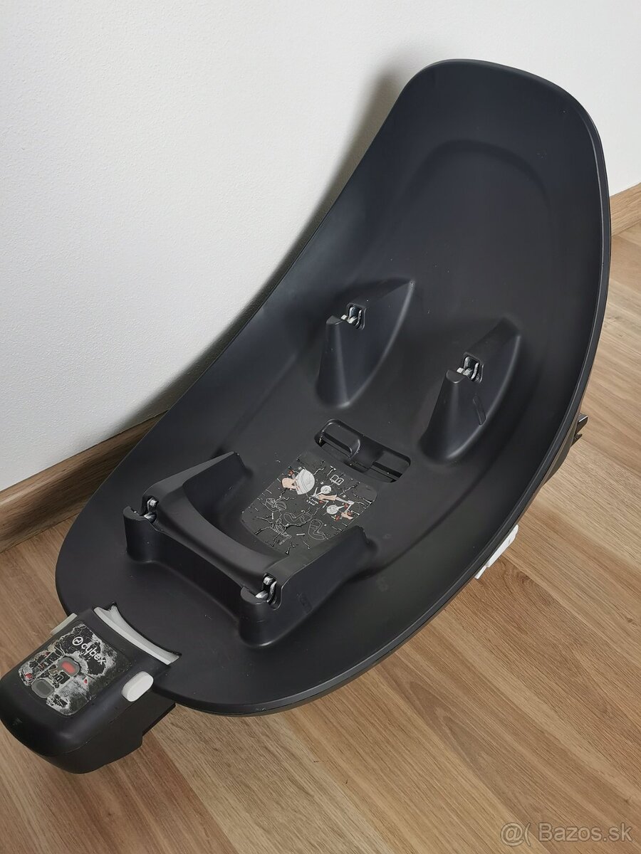 Autosedačka Cybex sirona M2 i-size
- 20