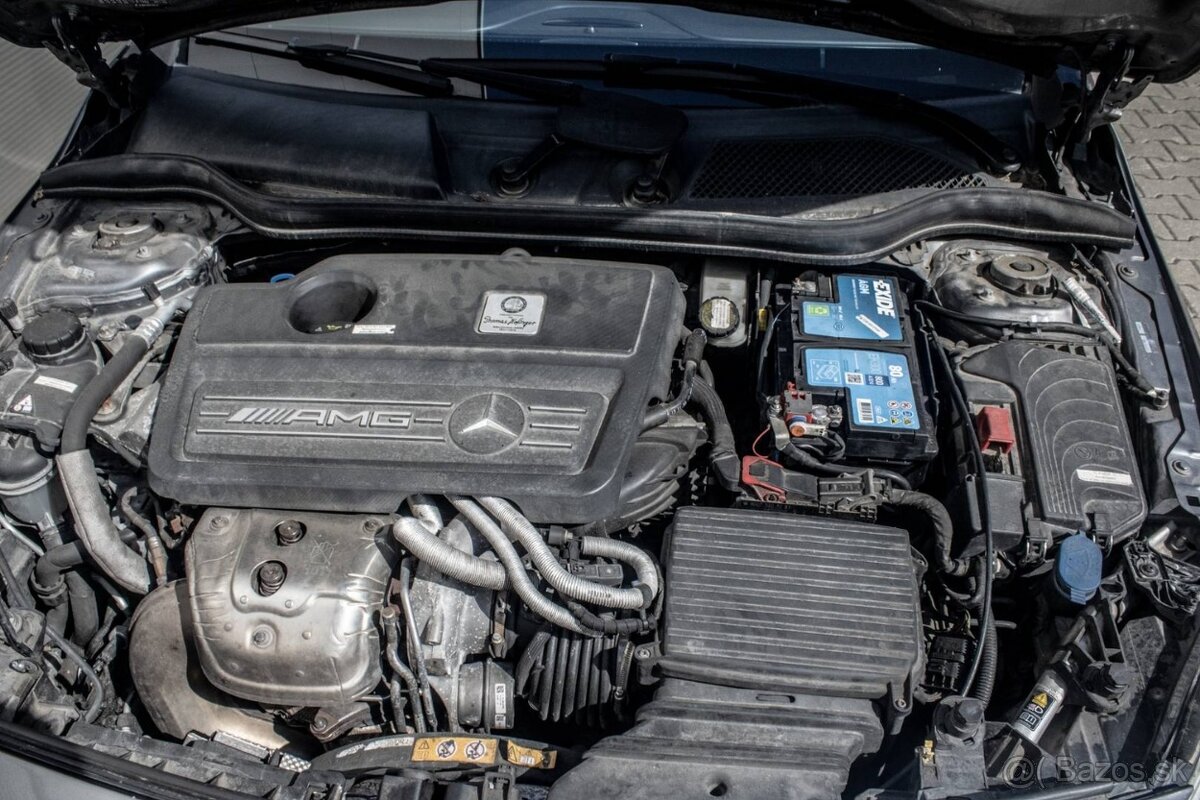 Mercedes-Benz A 45 AMG - 20