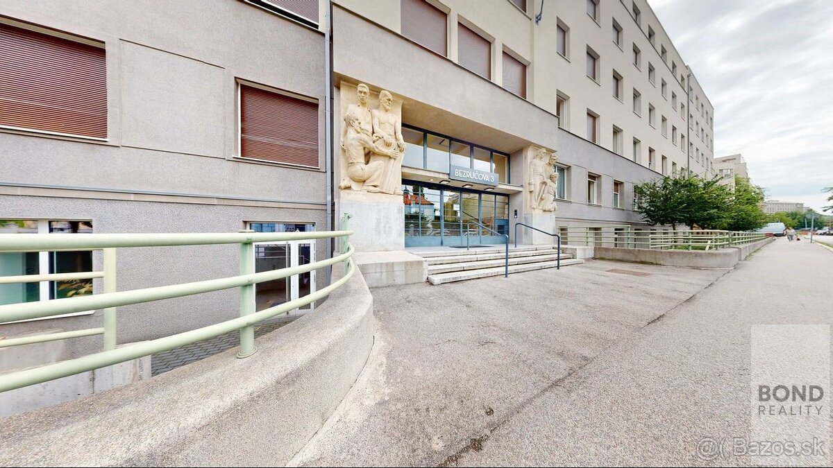 Nadštandardná novostavba 2 izbového bytu v projekte Bezručov - 20