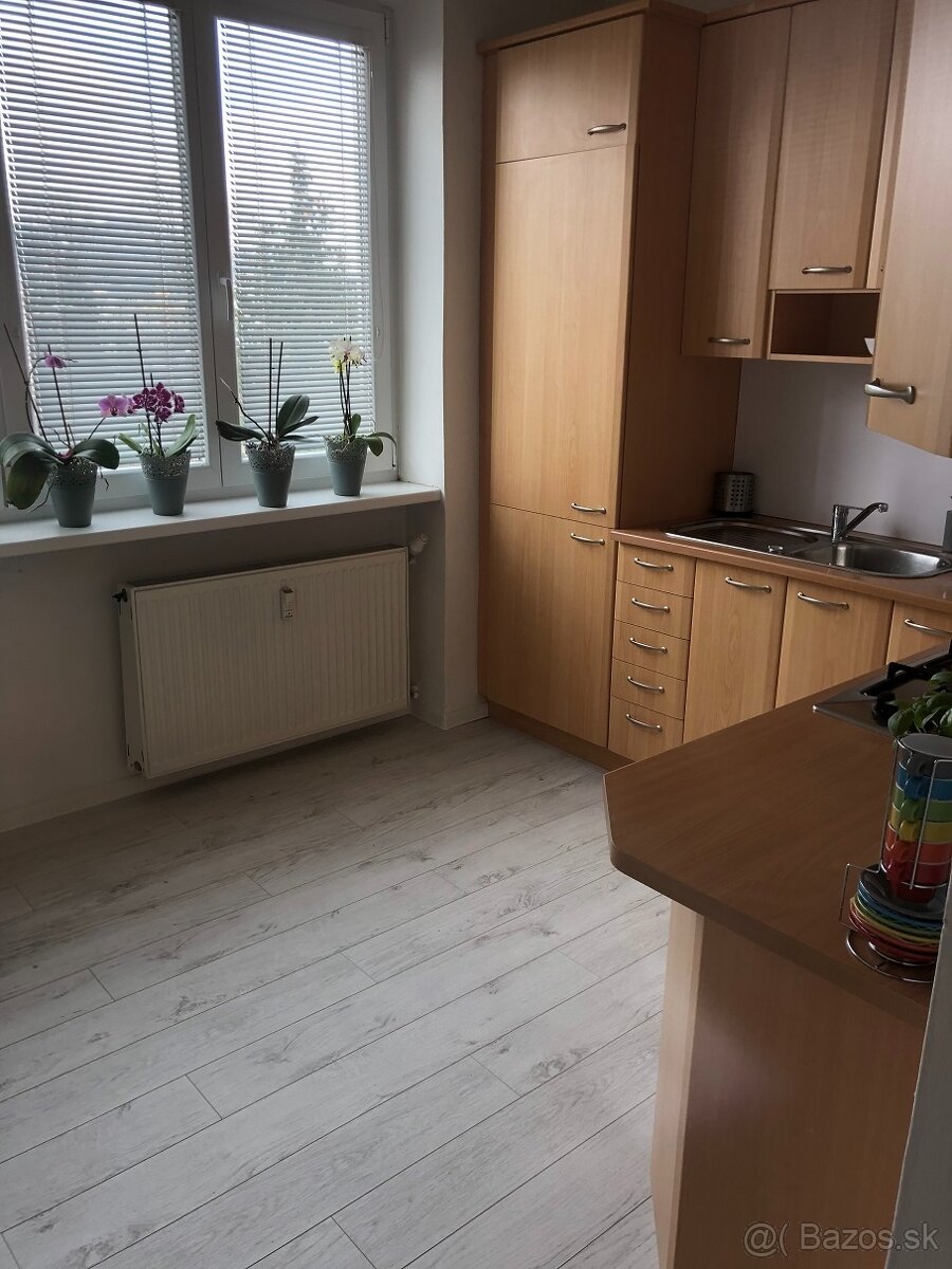 2 izbový byt na Bulvári blízko Auparku - 20