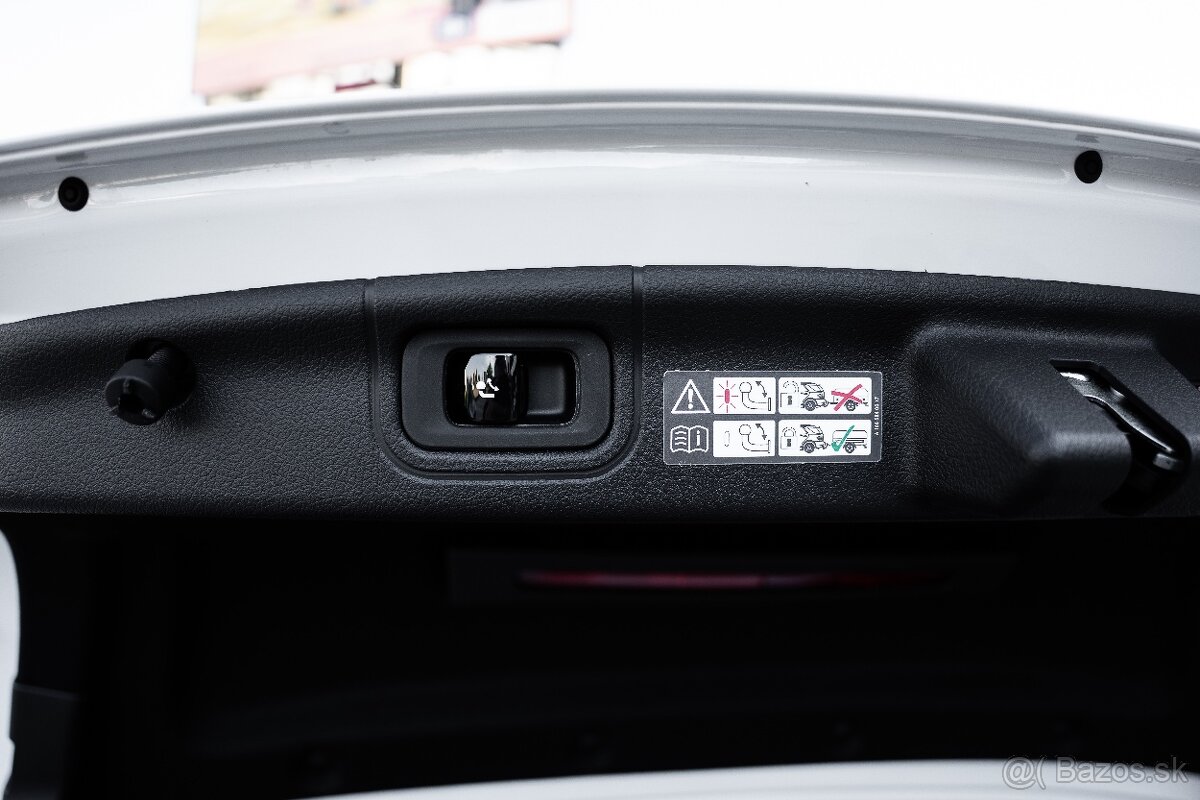 Mercedes C43 AMG 4matic+ Na prenájom - 20