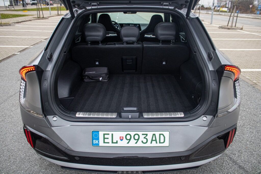 Kia EV6 77.4 kWh GT 4WD - 1. majiteľ - 20