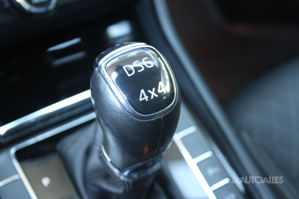 Škoda Superb Combi 2,0 TDi DSG 140 kW 4x4 STYLE, ODPOČET DPH - 20