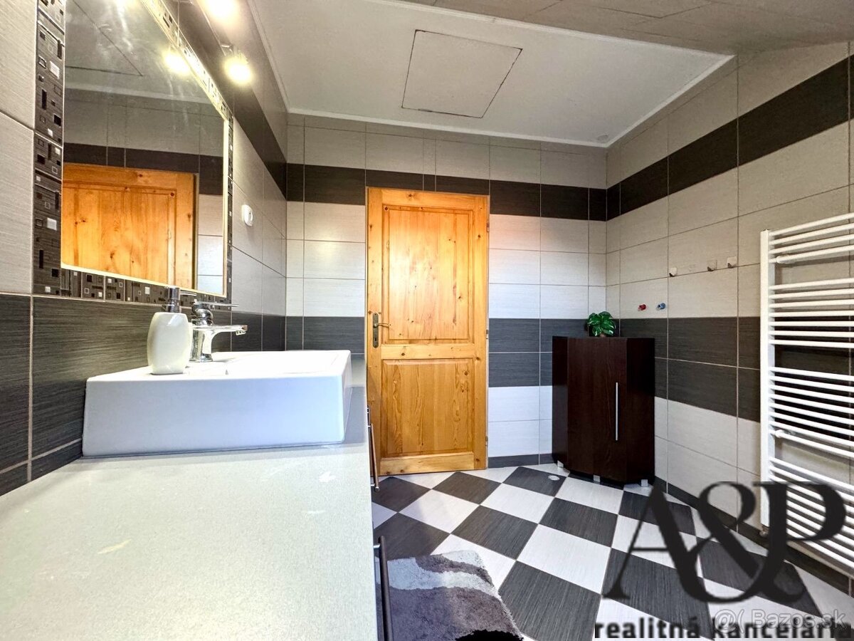 7 IZBOVÝ RODINNÝ DOM, POZEMOK 2717M2, PRIETRŽ, okr. SENICA - 20