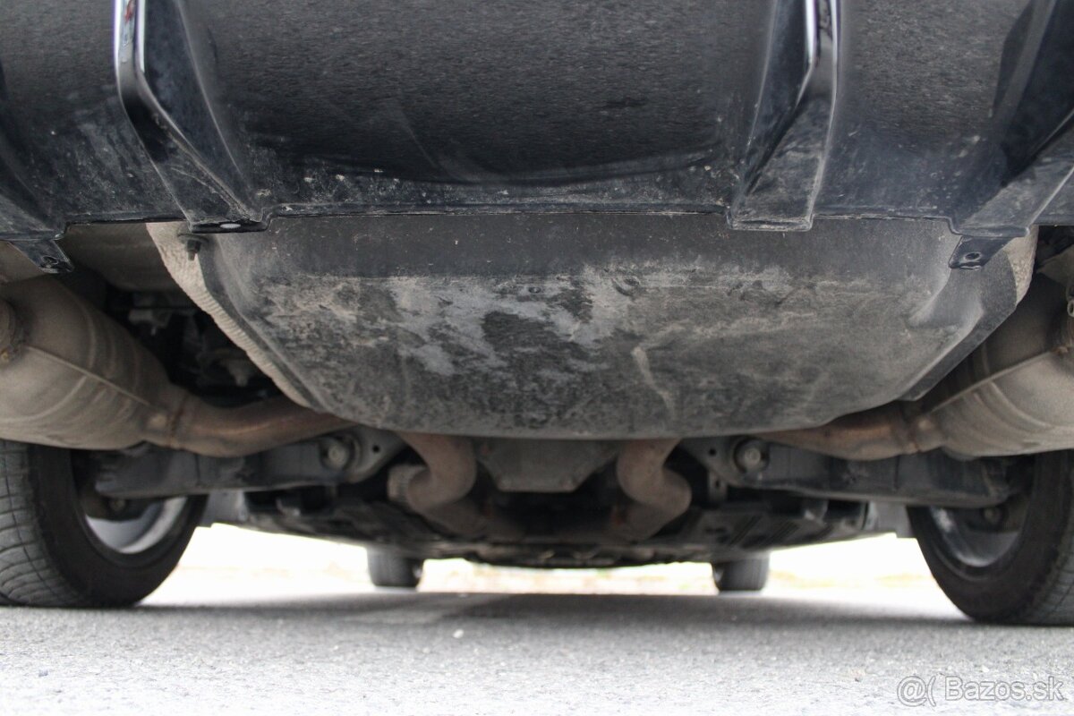 Mercedes-Benz C trieda AMG 43 A/T - 20