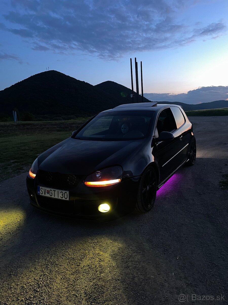 Volkswagen Golf V GTI Edition 30 - 20