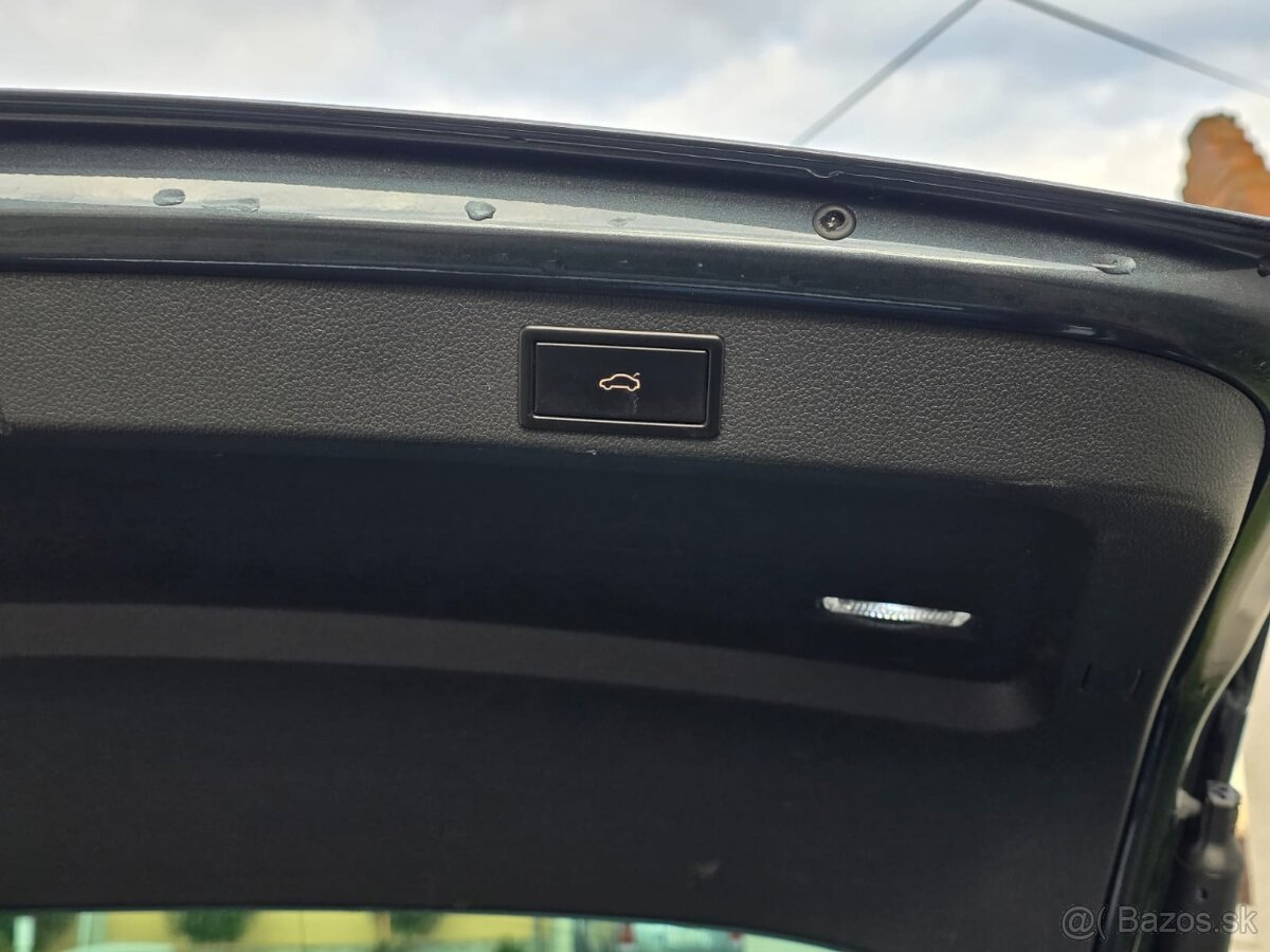 Škoda Superb Sportline 2.0 TDI DSG Virtual Co. ACC, TOP STAV - 20