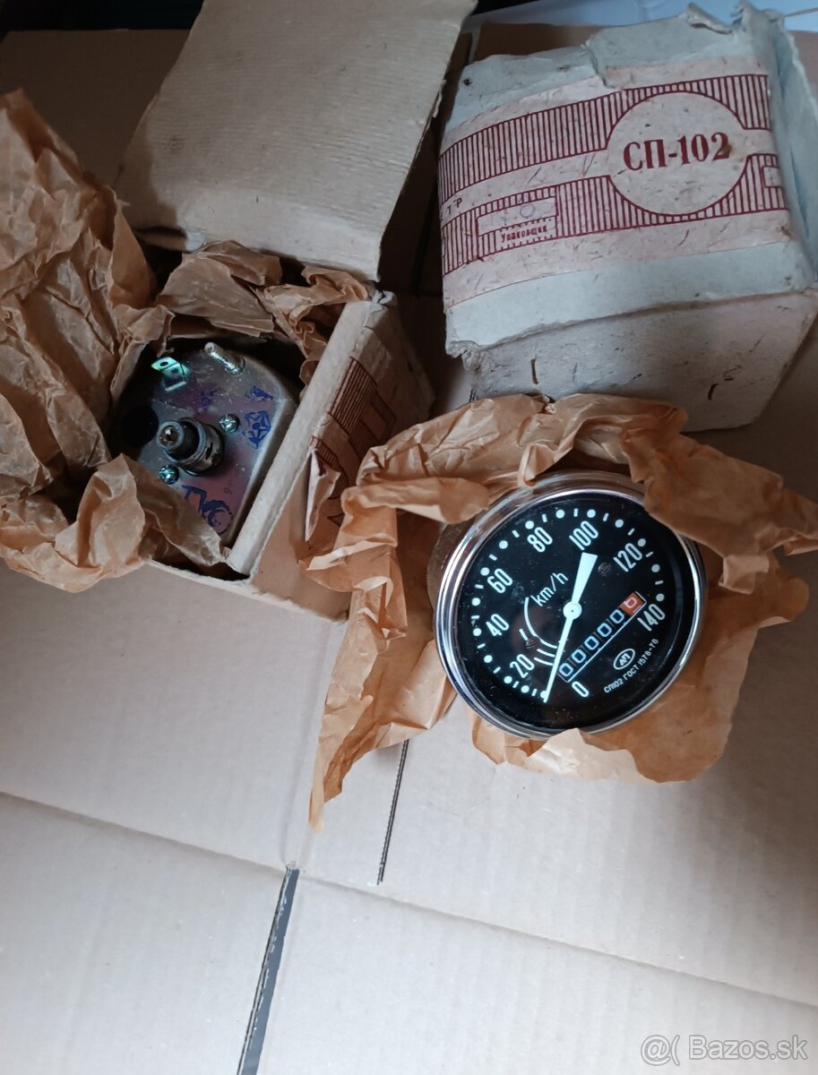 Originální nové náhradní díly z vojenského depozitu MW750 - 20