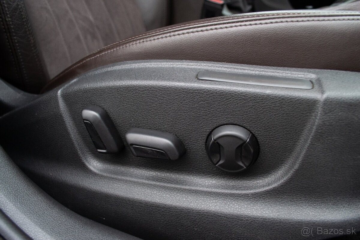 Škoda Octavia 3 combi 2.0 tdi LK DSG - 20