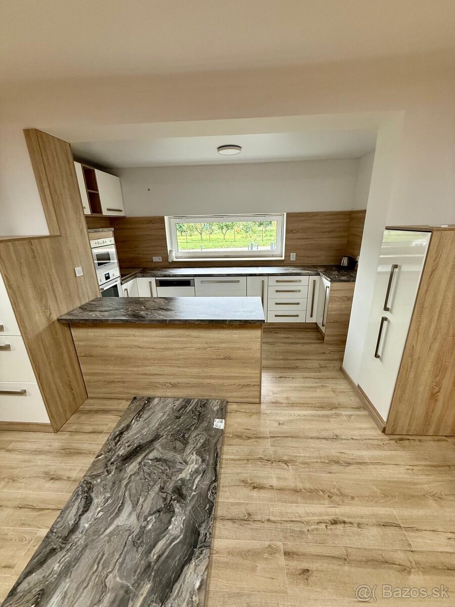 NA PREDAJ 5-izbový BUNGALOV - 20