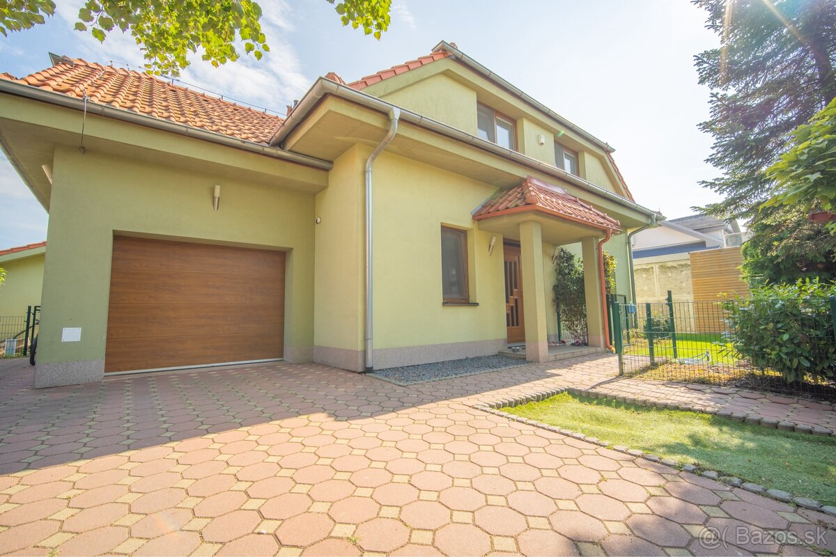 PREDAJ 6 izbový dom 192 m2, pozemok 607 m2, Dunajská Lužná - 20