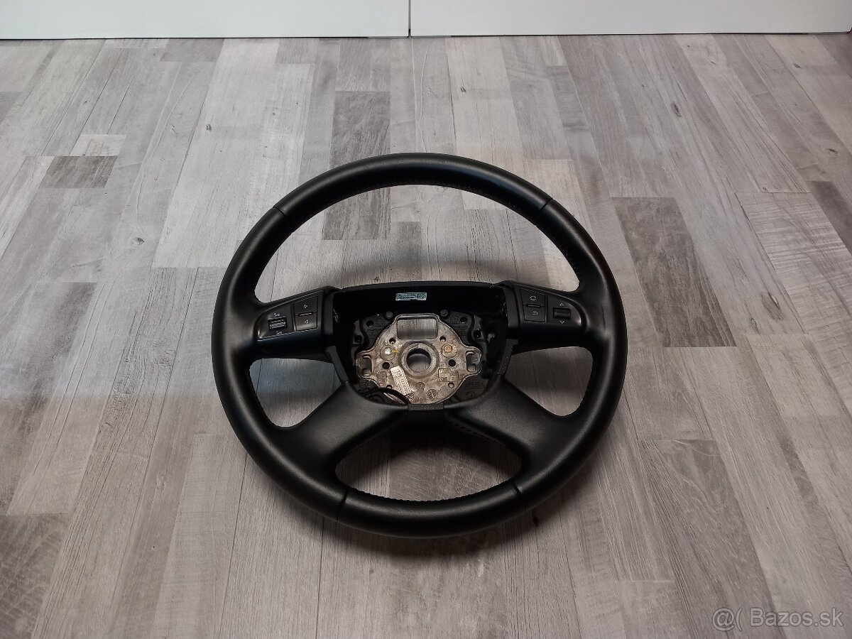 Kožený volant Octavia II, Superb II, FabiaII - 20