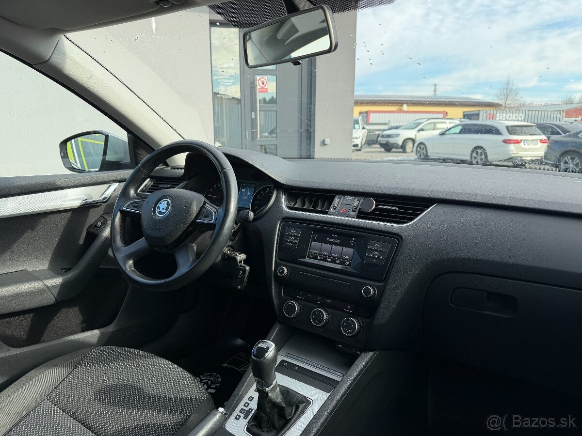 Škoda Octavia 1.6 TDI Ambition DSG - 20