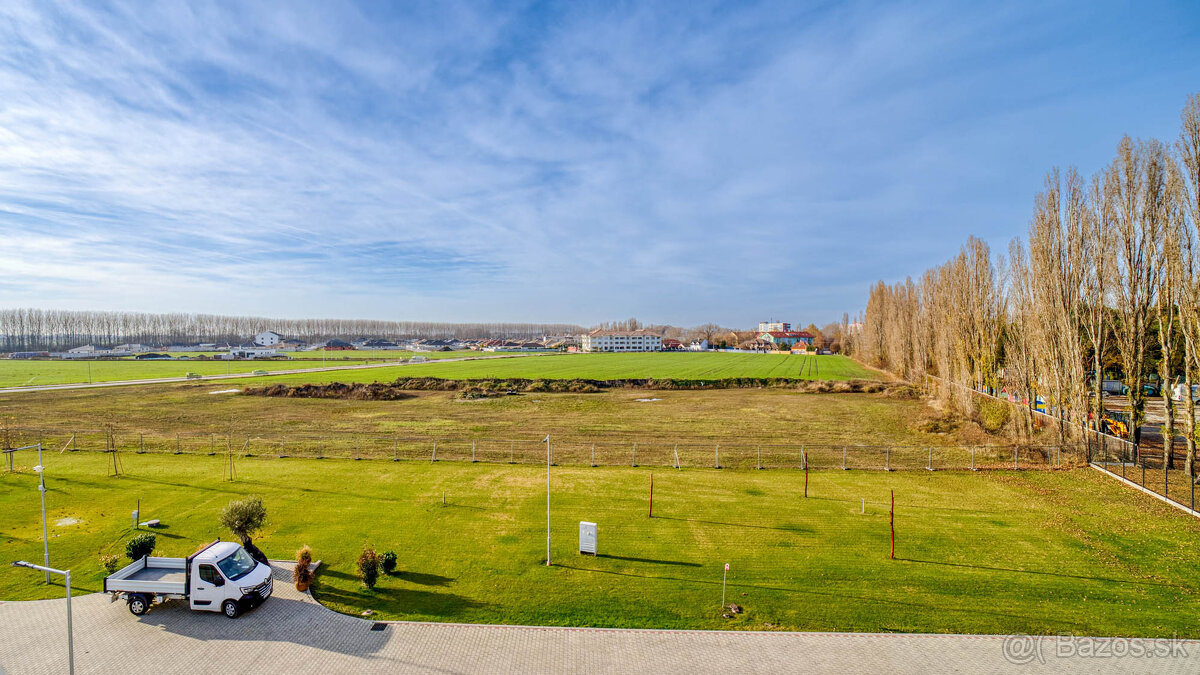 Štýlový kompletne zariadený 2 izbový apartmán s terasou s mo - 20