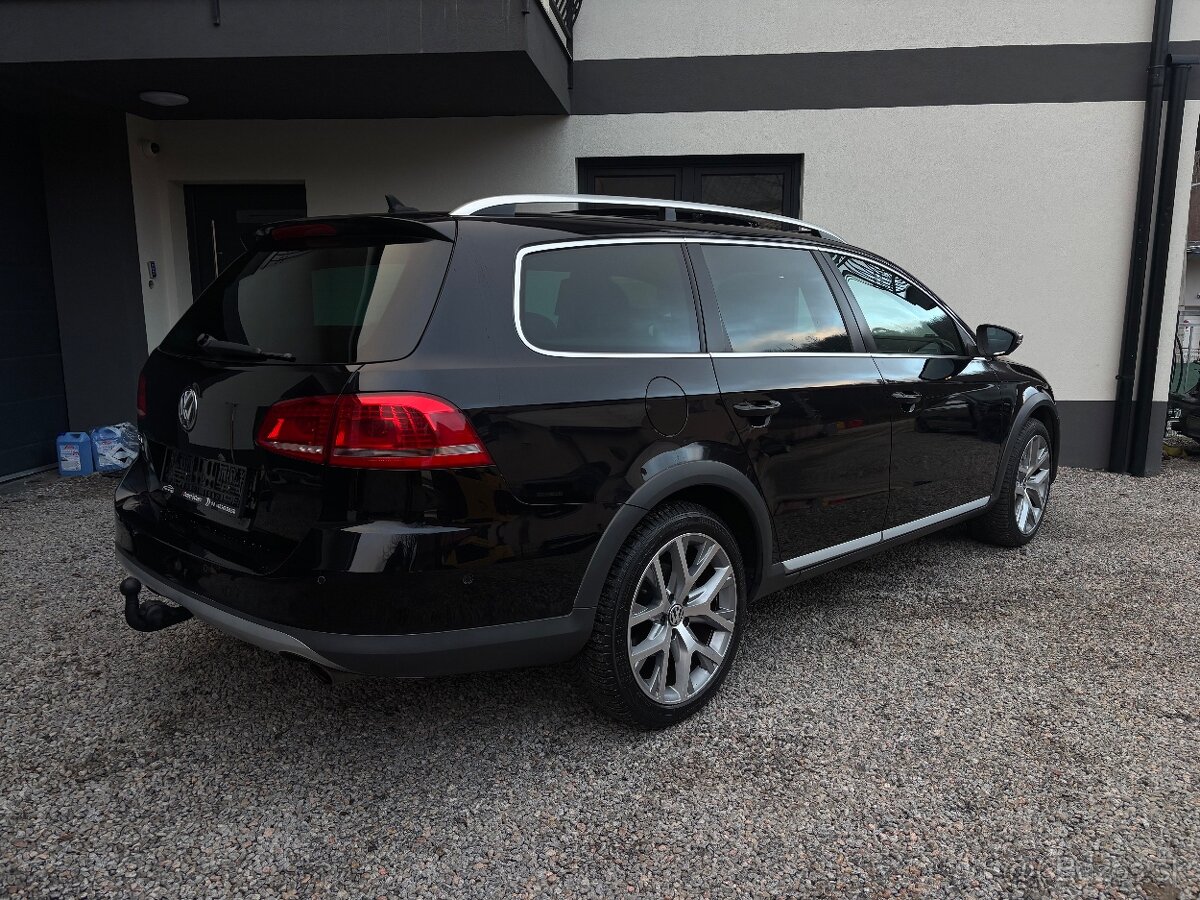 Volkswagen Passat Alltrack 2.0tdi 4x4 panoráma ťažné navi - 20
