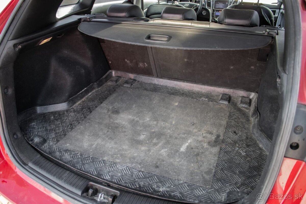 Hyundai i30 CW 1.6-CRDi, 94kW, M6 - 20