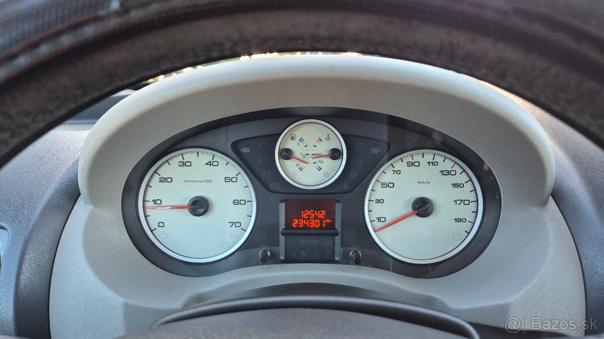 Fiat Scudo 2.0 diesel 100kW 8-miestne - 20