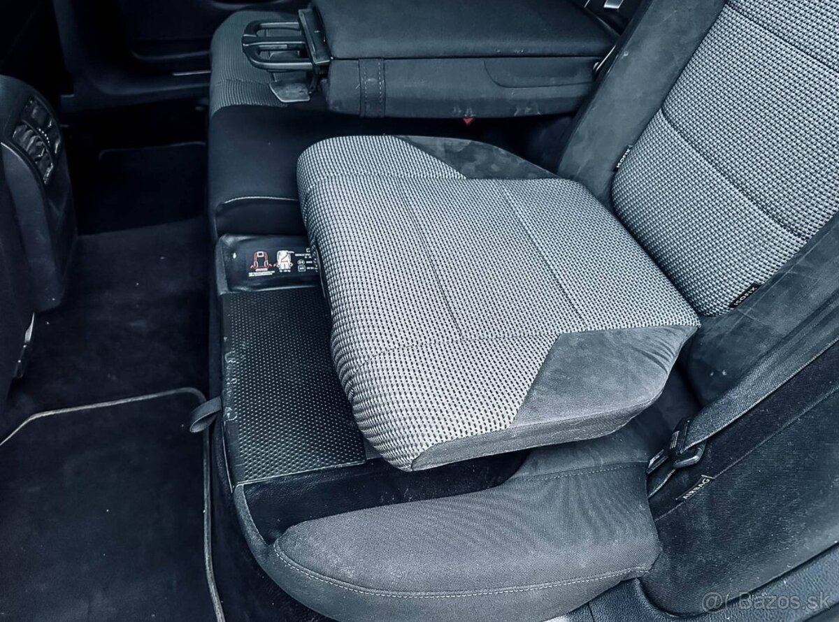 Volkswagen Passat Alltrack variant B7 2.0 tdi 130kW - 20