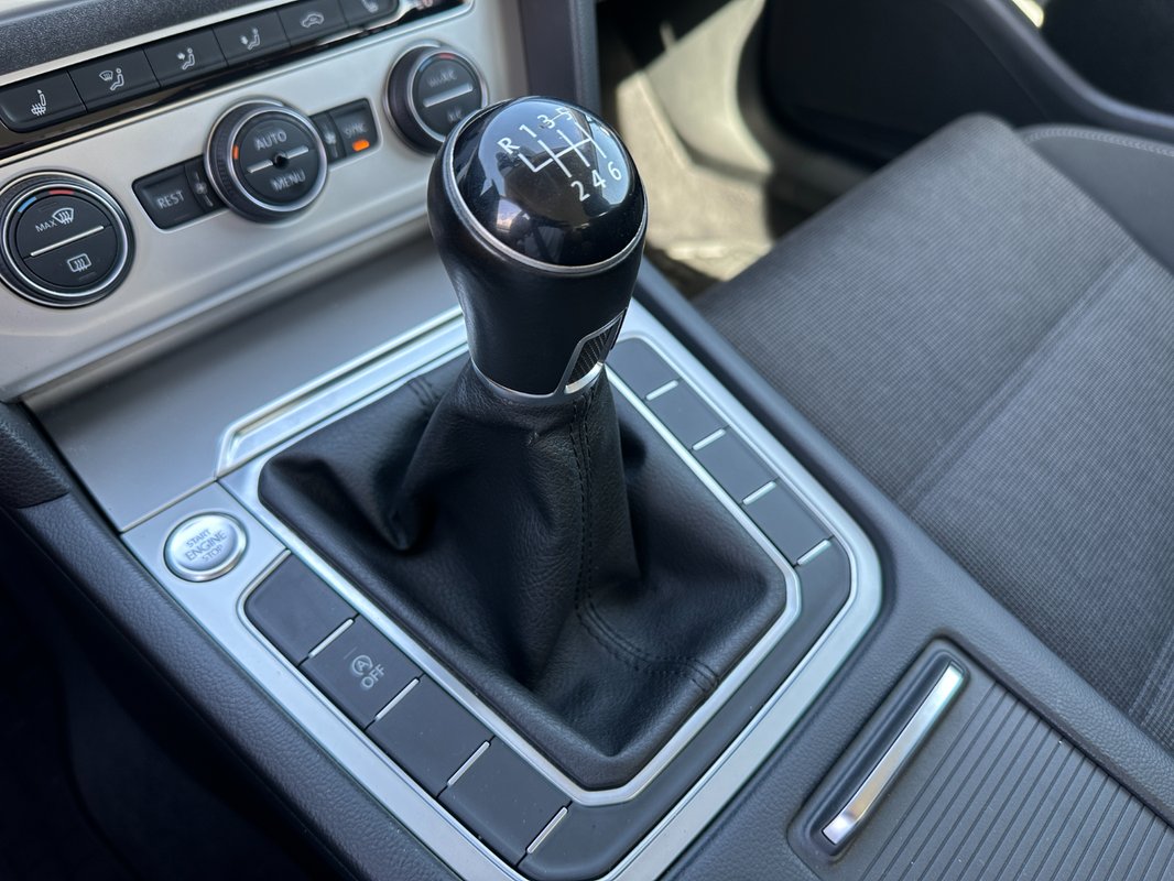 Volkswagen Passat 2.0 TDi - 20