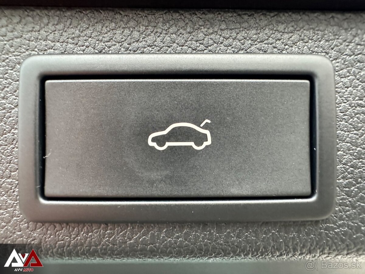 Škoda Superb Combi 2.0 TDI Style DSG,Pôvodný lak,Virtual,SR - 20