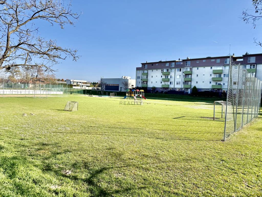 Na prenájom 2 izbový byt, Hrubá Borša, ul. Pri Akadémii, okr - 20