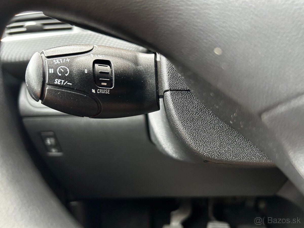 Peugeot 2008 1.2 PureTech Active - 20