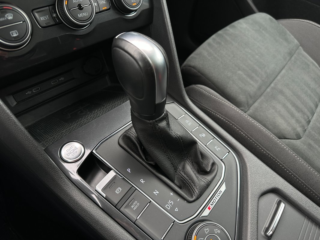 Volkswagen Tiguan Allspace 2.0 TDi 4Motion DSG - 20