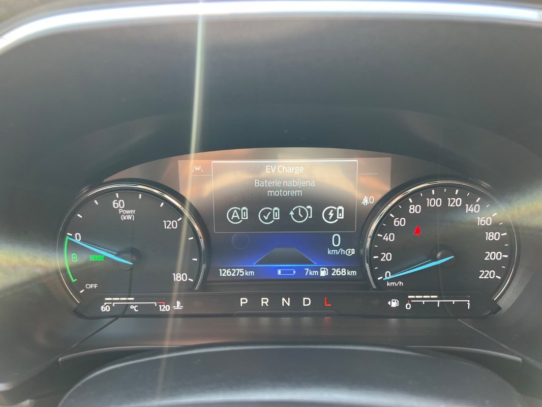 Ford Kuga 2.5 Duratec PHEV 225k Titanium CVT - 20