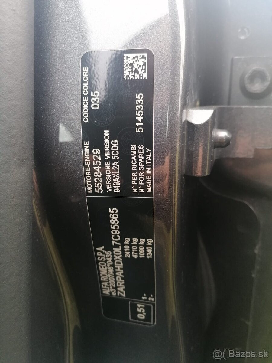 Alfa Romeo Stelvio Veloce 2.2 154kw Q4 FACELIFT - nepojízdné - 20