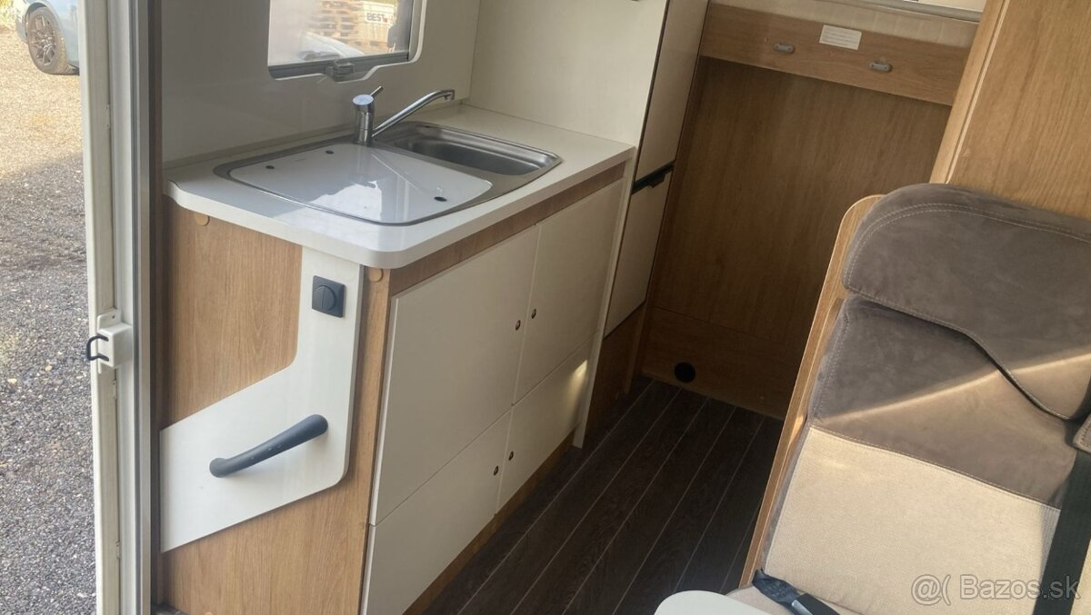 Obytné vozidlo Ford Transit CI Horon - 20