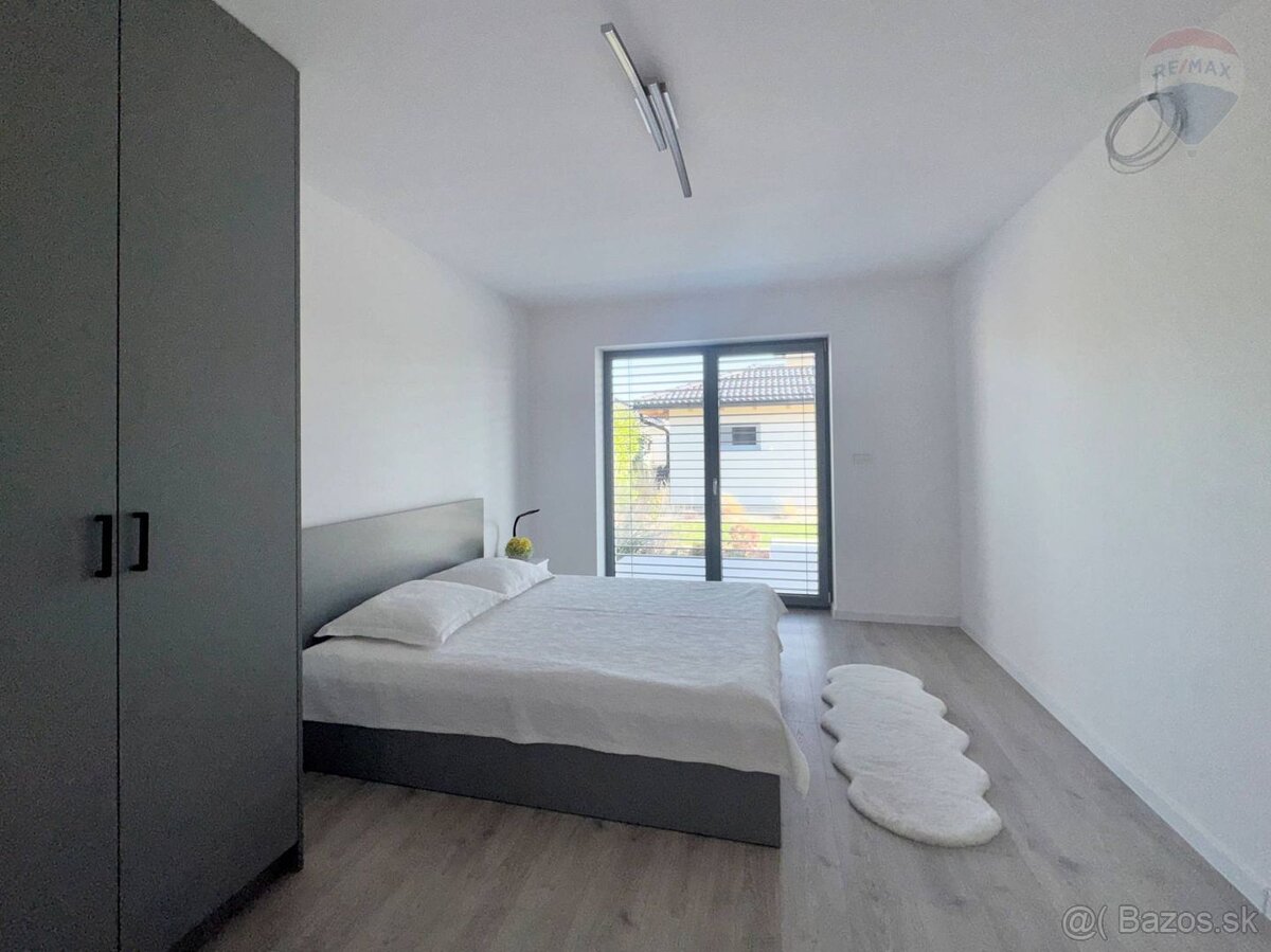 Predaj rodinného domu v Dunajskej Strede, Florida Park, 5 iz - 20