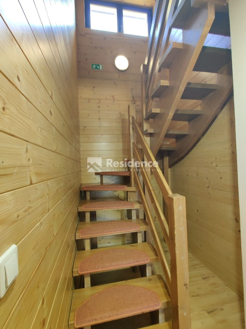 Na predaj štýlové drevenice na brehu Liptovskej Mary - 20