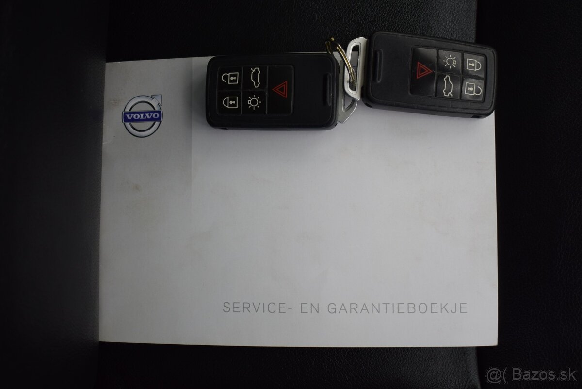 Volvo XC70 2,0 D4 133 kW,SUMMUM,automat,NAVI, - 20