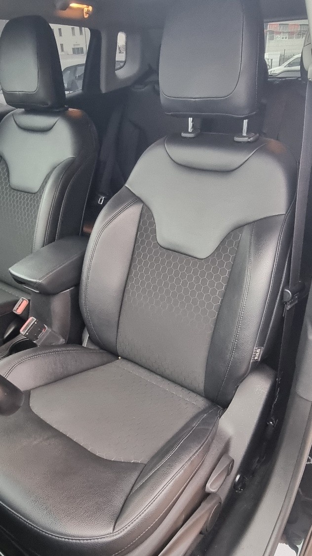 Jeep Compass 1.3 Night Eagle 110kW - 20