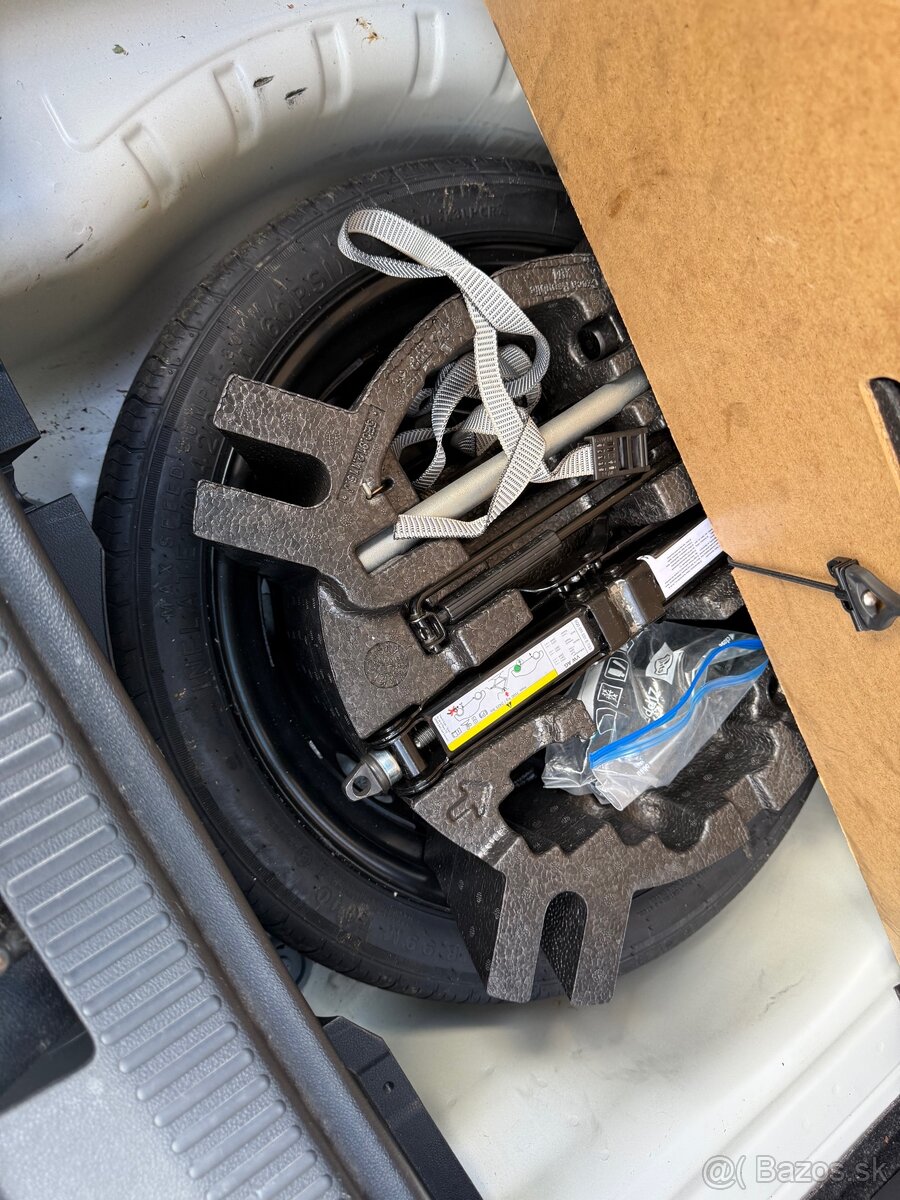 Škoda Octavia Combi 2,0 TDI Style DSG 7 - 20