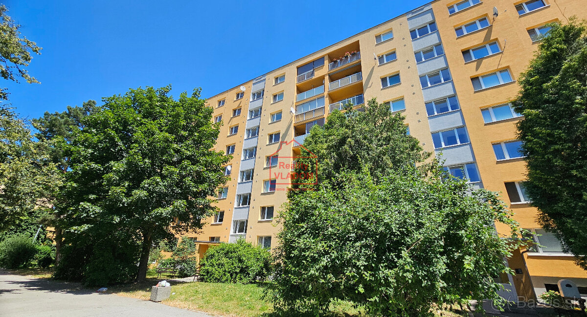 ✔️ Na prenájom veľký 2-izbový byt (58 m2) – Sabinovská ul. - 20