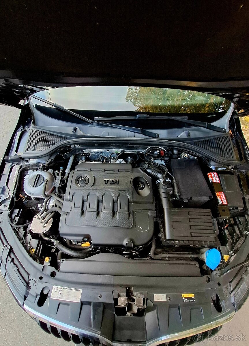 Škoda Octavia Combi RS 2.0Tdi Facelift - 20