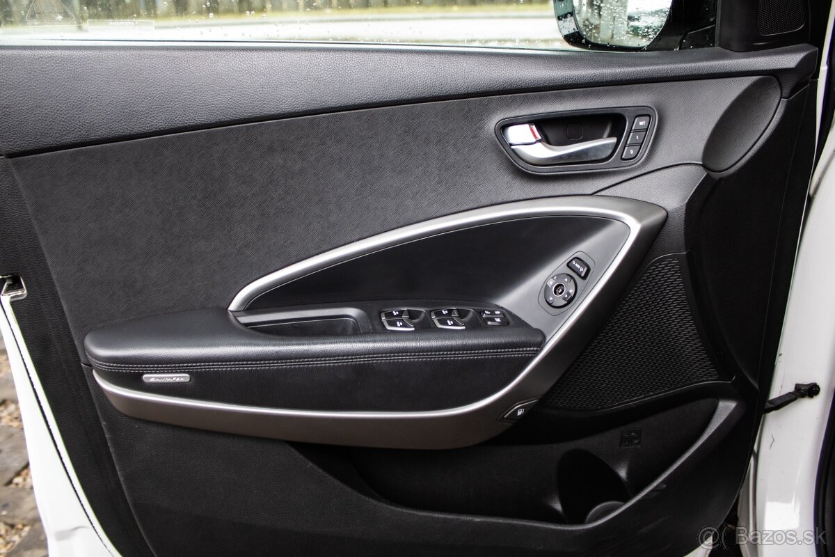 Santa Fe 4x4 AT6 145kW Panoráma - 20