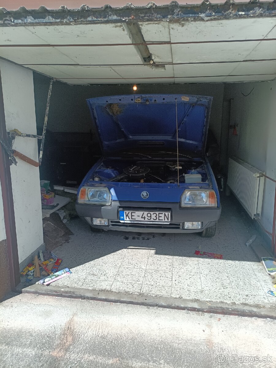 Forman, modrá, r.v. 1992 - 20