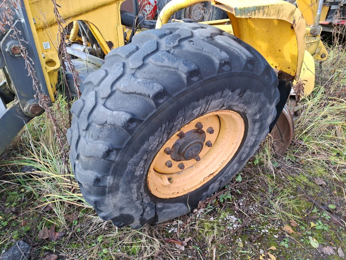 NEW HOLLAND F 106.6A 6X6 - 20