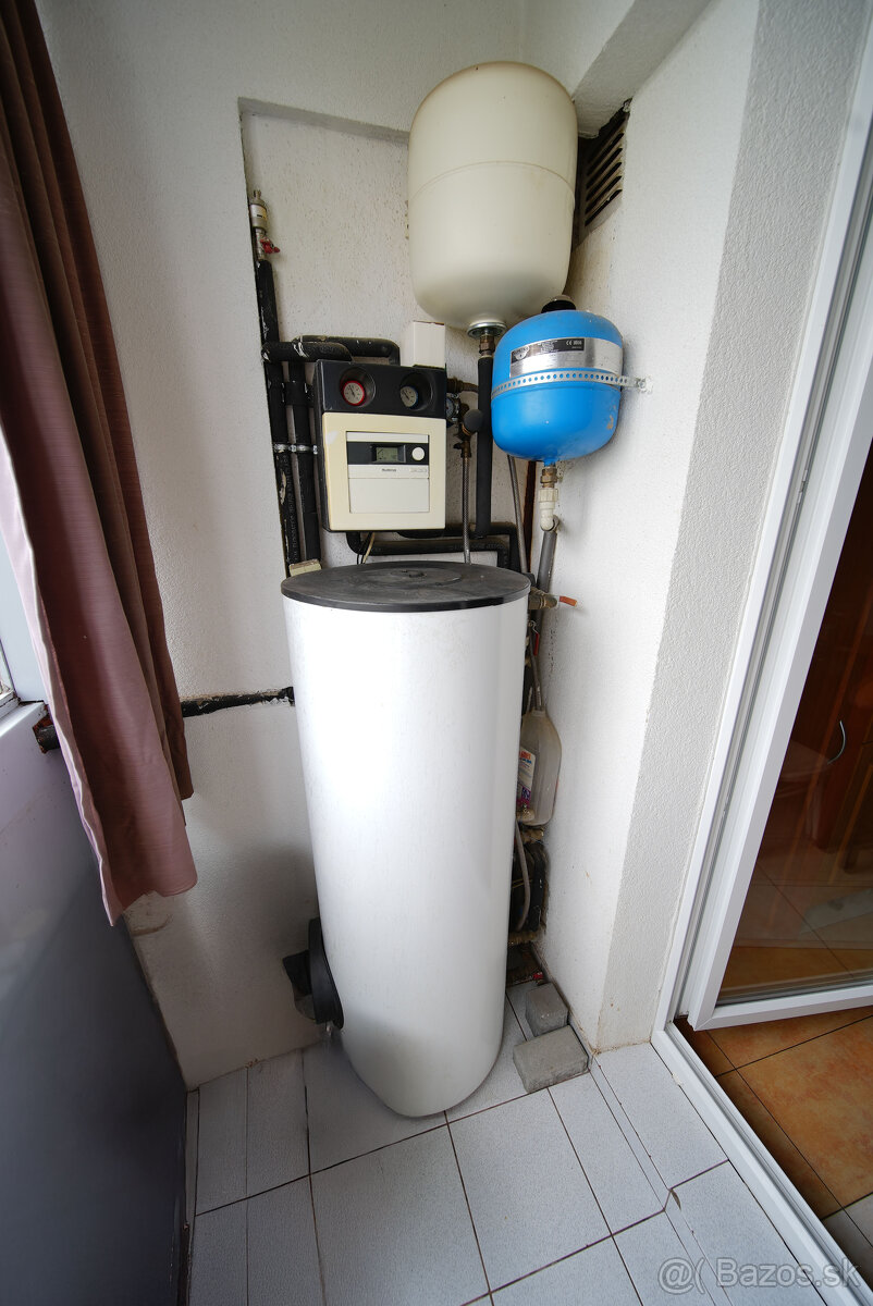 Na predaj 4 izb. byt, 89 m², VETERNICOVÁ + Garážové státie - 20