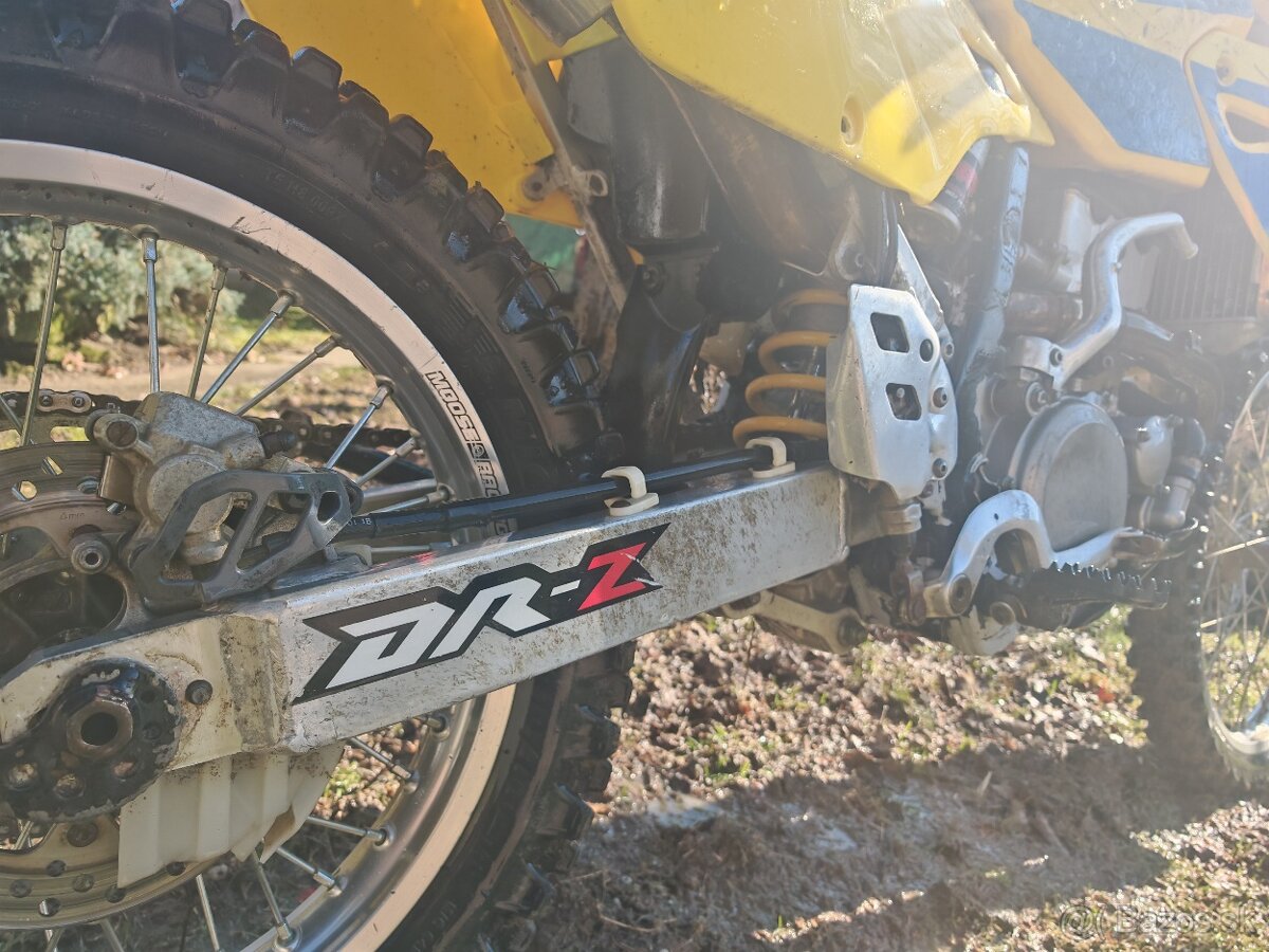 Suzuki DRZ 400 - 20