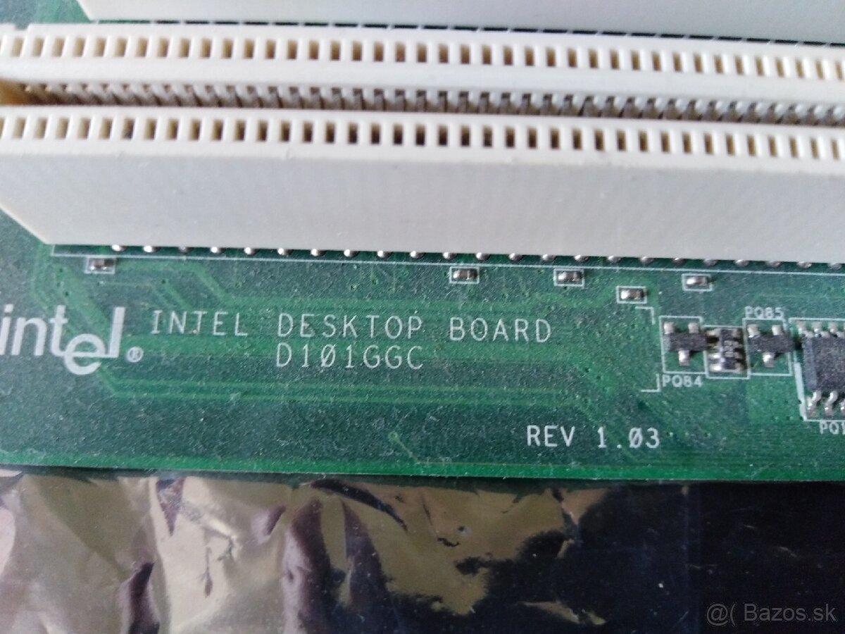 Dosky na Windows XP, chipset 945 aj s procesorom - 20