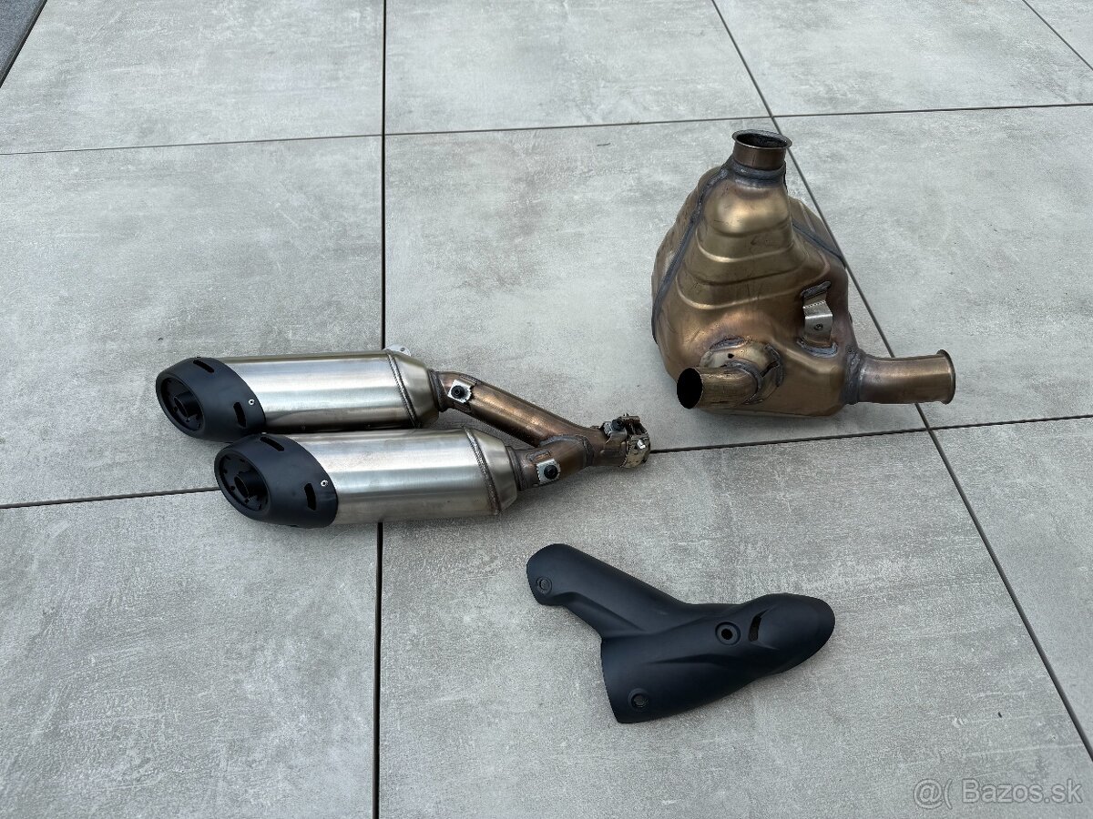 Ducati Monster+ 937 - 20