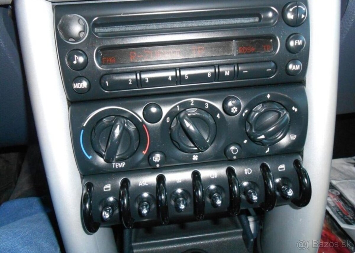 Mini One 1,6 66 kW Serviska KLIMA benzín - 20